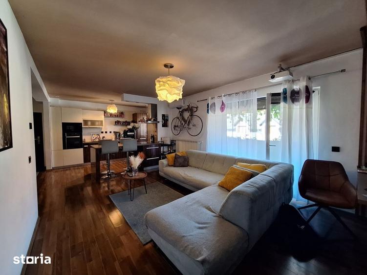 Apartament cu 3 camere în Florești