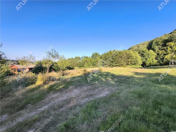 Teren de 1200 mp, în Sibiel