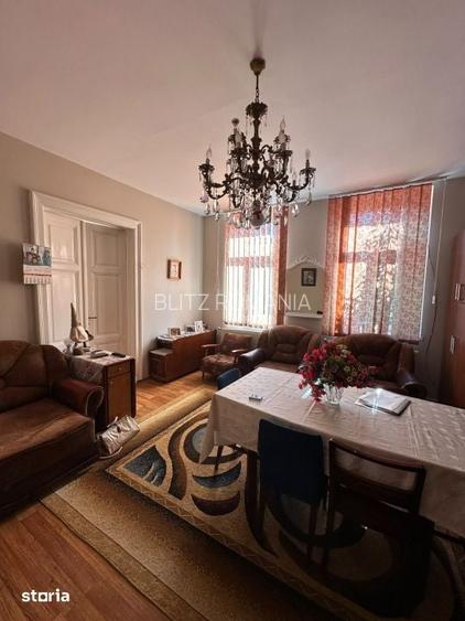 Casa 4 camere, zona centrala, Radauti