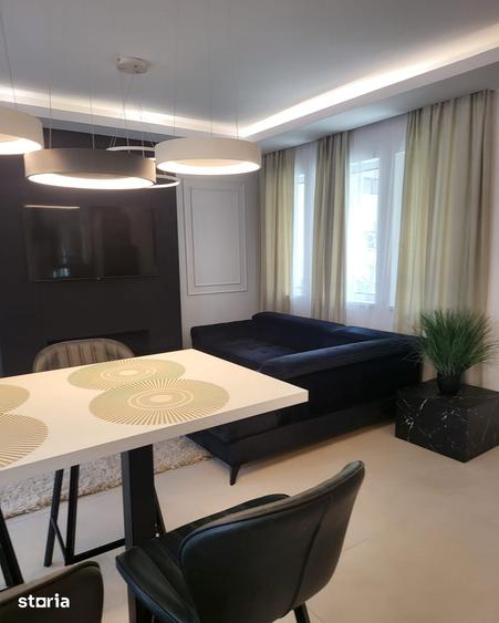 Casă cu 4 camere cu Teren 200 Mp în Florești