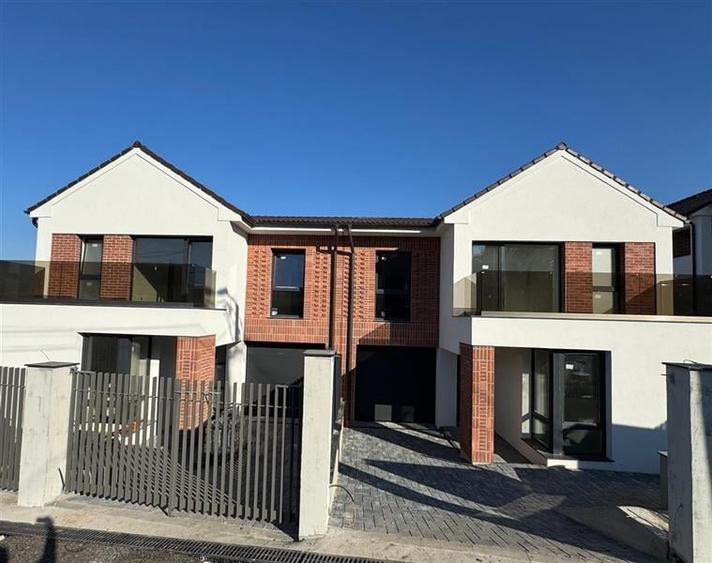 Duplex cu 5 camere cu Teren 612 Mp în Borhanci