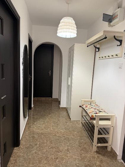 Apartament cu 2 camere decomandat, mobilat în Crângași