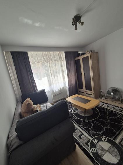 Garsonieră decomandată în Complex Studențesc