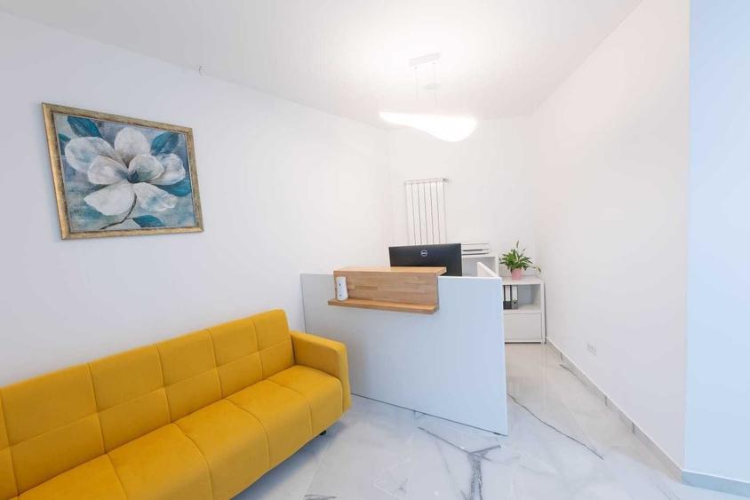 Spațiu comercial, de 120 mp, în Central
