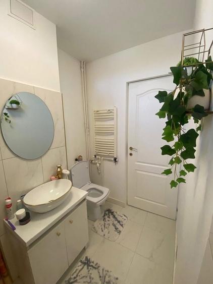 Apartament cu 2 camere decomandat în Alexandru Obregia