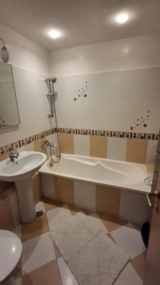 Apartament cu 2 camere semidecomandat în Vitan