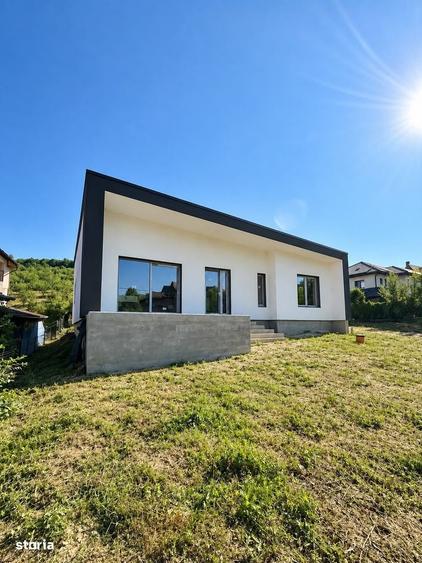 Casa moderna parter 115 mp Corunca - 2