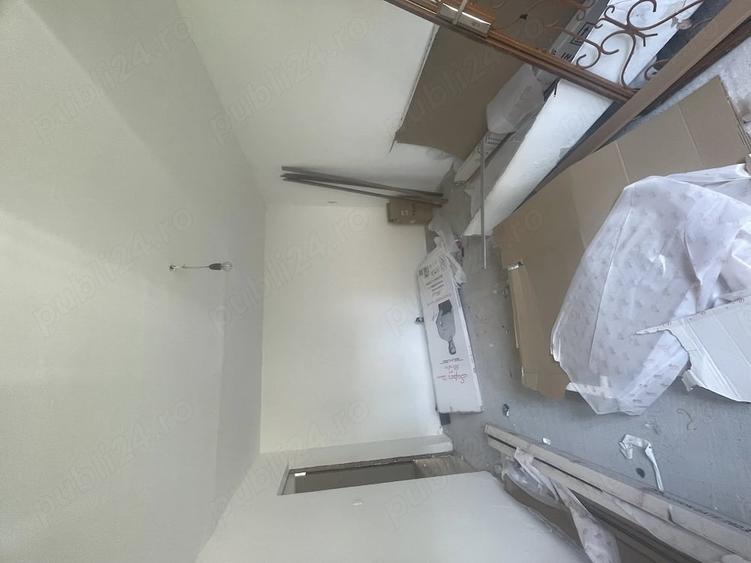Apartament cu 3 camere nedecomandat în Central