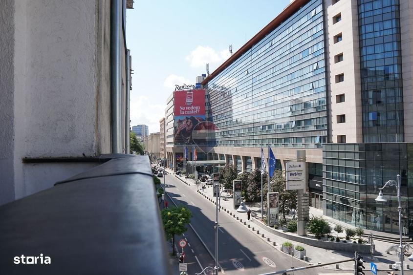 Apartament cu 3 camere în Calea Victoriei