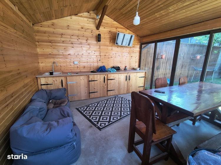 Casă cu 4 camere semidecomandat în Coiciu
