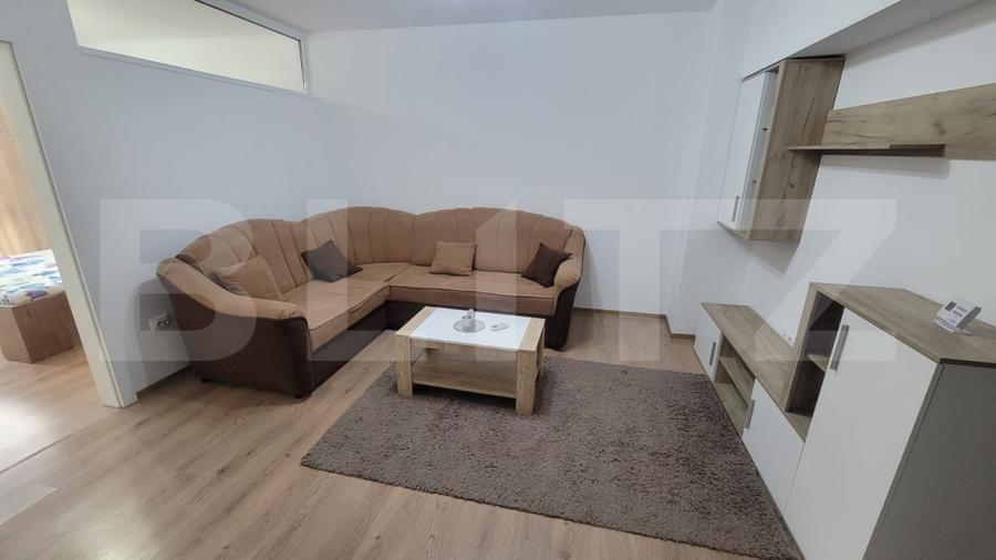 Apartament cu 3 camere semidecomandat, mobilat în Mărăști