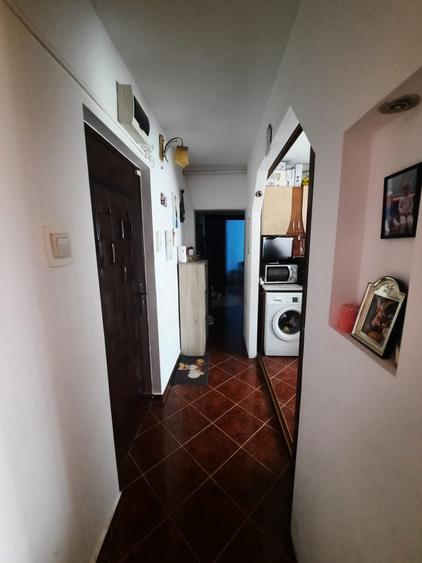 Apartament cu 2 camere decomandat în Dărmănești