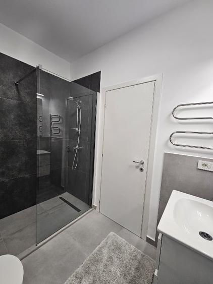 Apartament cu 2 camere decomandat, mobilat în Pipera