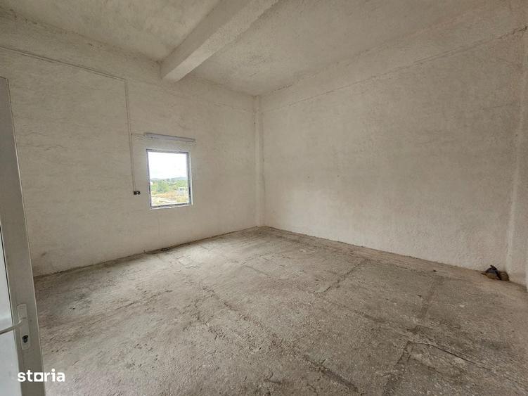 Spațiu comercial, de 100 mp, în Central