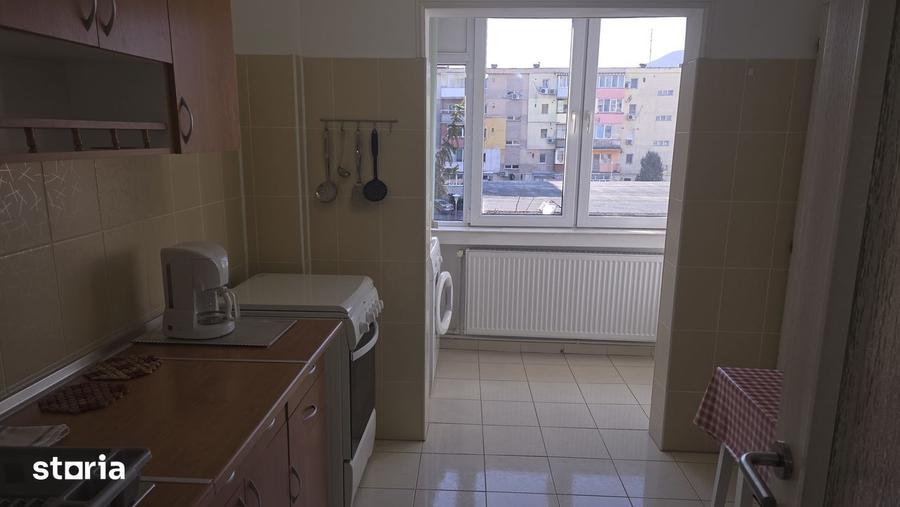 Apartament cu 2 camere decomandat în Liliacului
