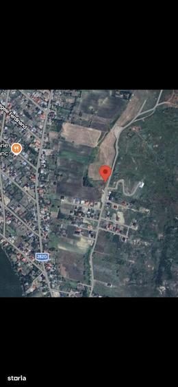 Teren de 9300 mp, în Aroneanu