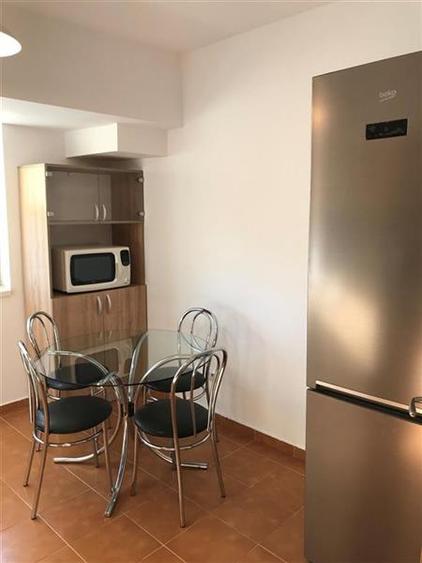 Apartament 3 camere, inchiriere lunga durata, Bd Unirii, Bucuresti - 11