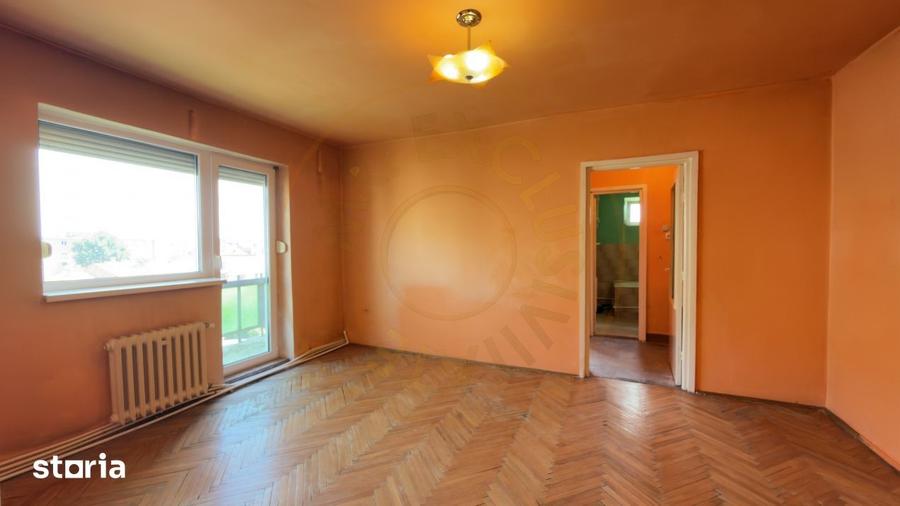 Apartament cu 2 camere semidecomandat în Central
