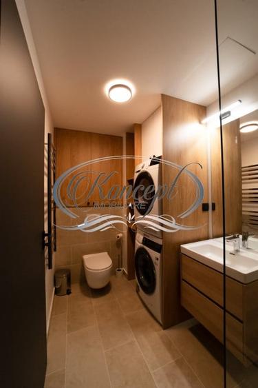 Apartament cu 2 camere semidecomandat, mobilat în Semicentral