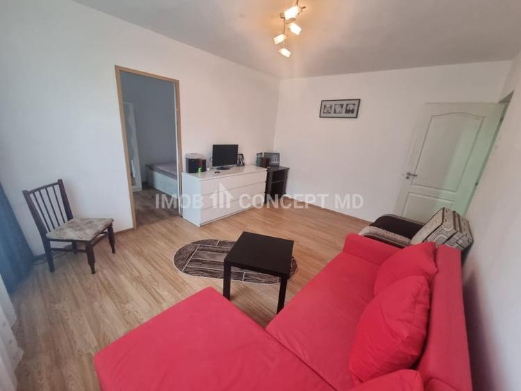 Apartament cu 2 camere semidecomandat în Mărășești