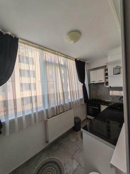 Apartament cu 2 camere semidecomandat în Chiajna