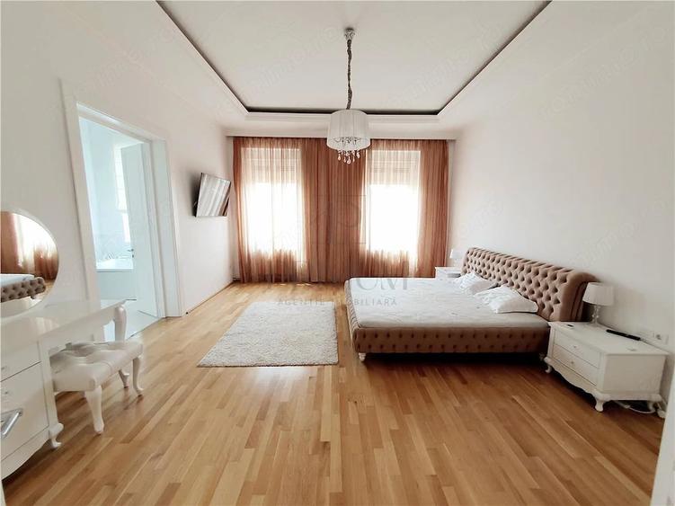 NEPTUN - 3 CAMERE - SPATIOAS - INALT - RENOVAT - 2 BAI - VILA ISTORICA - ZONA SUPERBA - 8