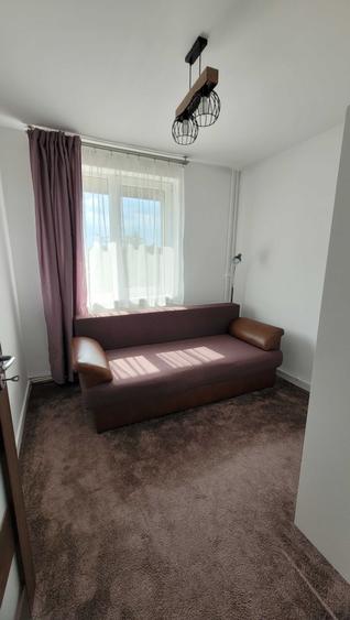 Chirie apartament cu 2 camere, semidecomandat 32 mp. Cluj-Napoca, cartier Gheorghieni etaj 3/4 - 9