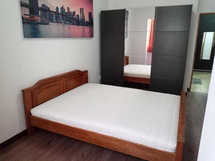 Apartament cu 3 camere decomandat în Dosu Bricii