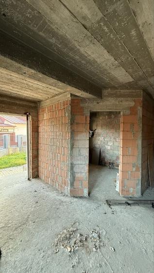 Casă cu 3 camere în Exterior Vest