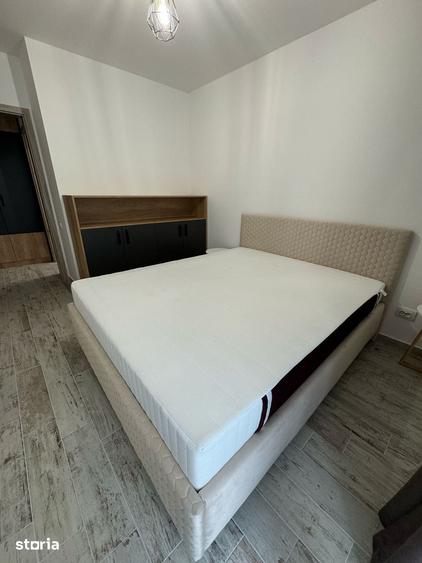 Apartament cu 2 camere în Apărătorii Patriei