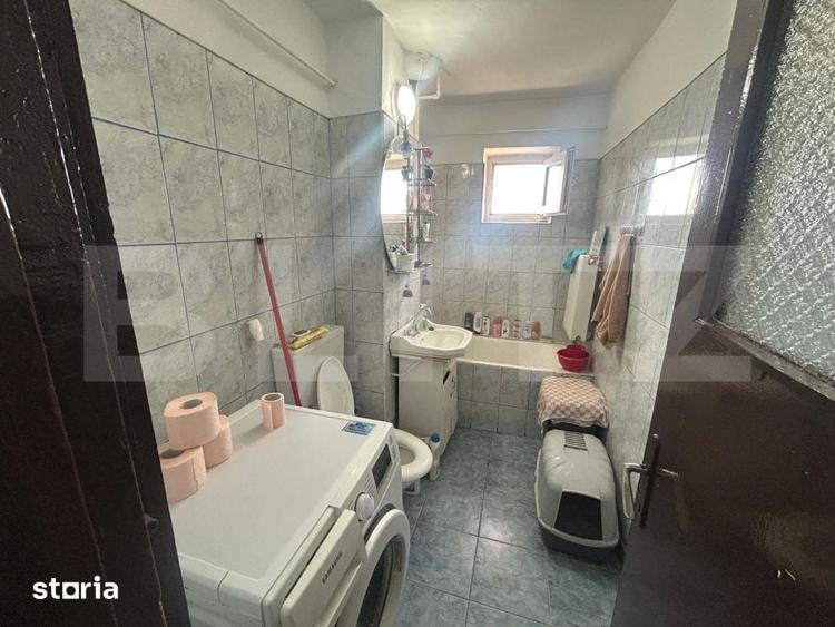 Apartament cu 3 camere decomandat în Micro 5
