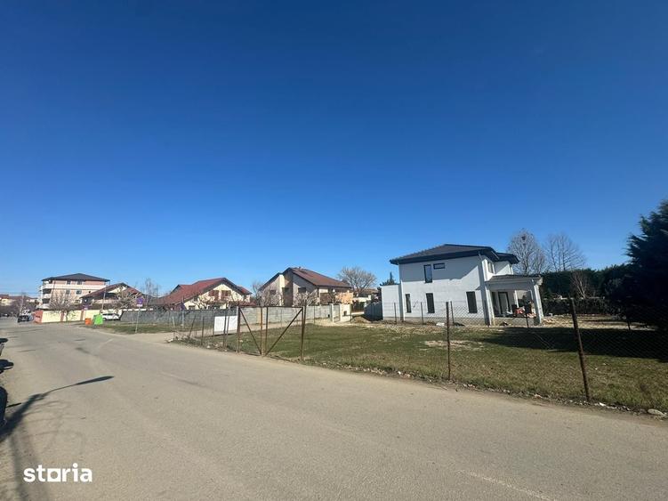 Teren de 500 mp, în Soarelui