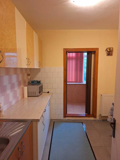 Apartament cu 2 camere decomandat în Carol Davila