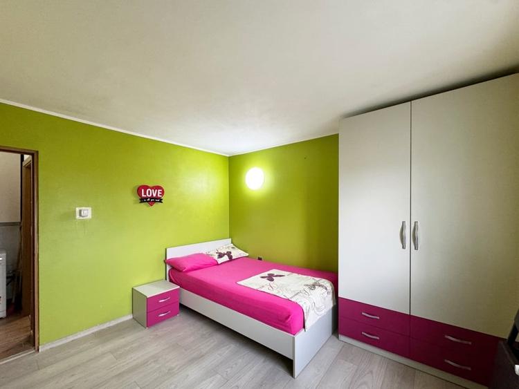Apartament cu 2 camere decomandat, mobilat în Inel II
