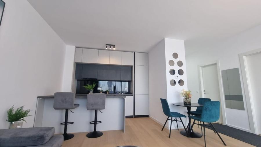 Apartament cu 2 camere decomandat în Băneasa