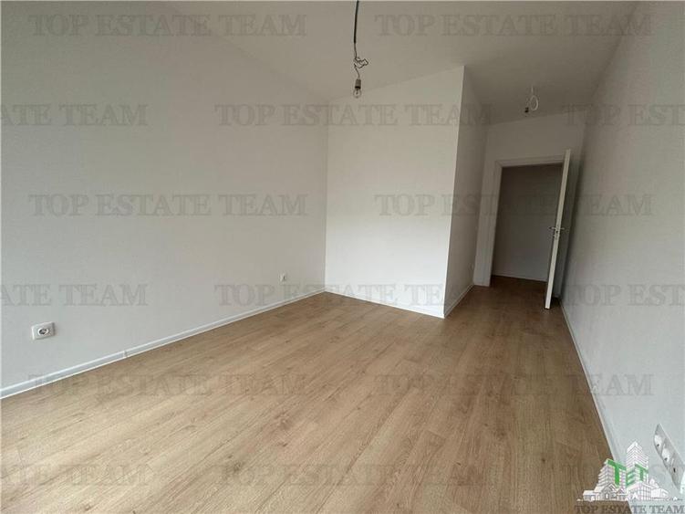 Apartament cu 3 camere decomandat în Bucureștii Noi