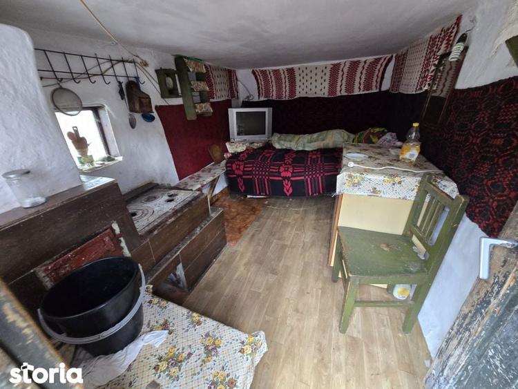 Casa de vanzare in zona pitoreasca Satic Rucar, langa raul Dambovi - 4