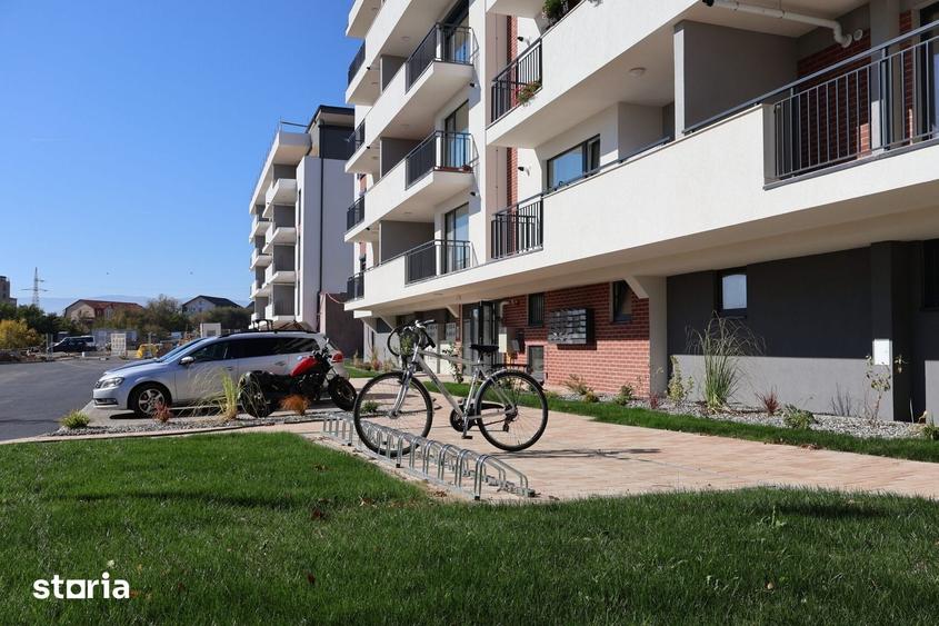 Apartament cu 3 camere decomandat în Turnișor