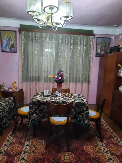 Casă cu 4 camere cu Teren 1862 Mp în Anina