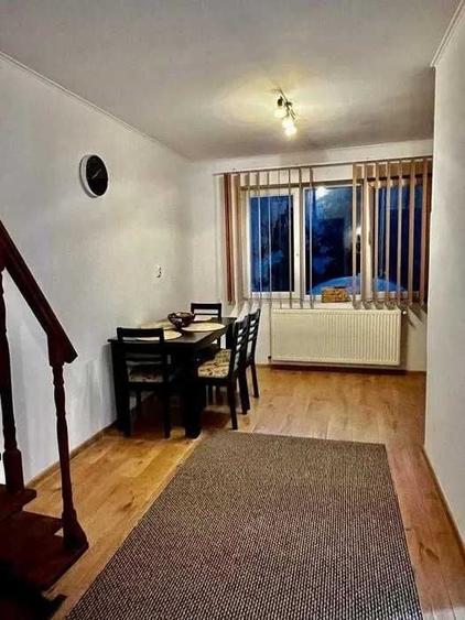Casă cu 3 camere cu Teren 200 Mp în Central