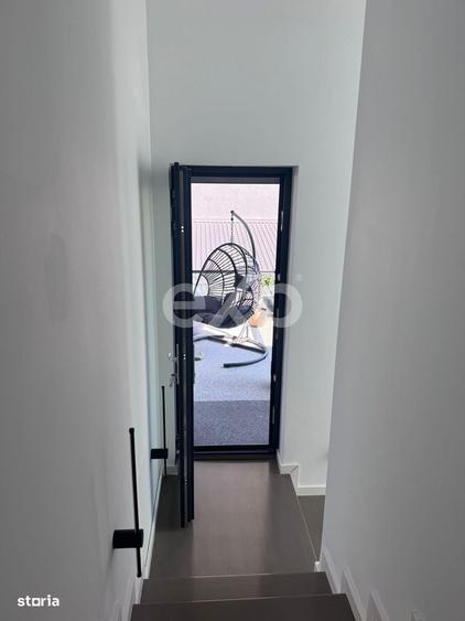 Casă cu 4 camere în Calea București
