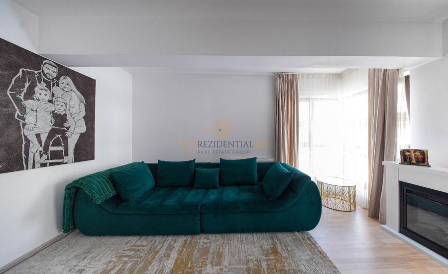 Apartament cu 3 camere decomandat în Metalurgiei