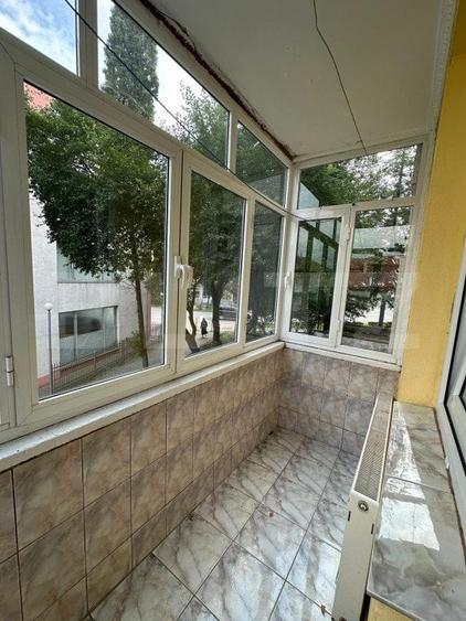 Apartament 3 camere, 70 mp, etaj 1, zona Hurmuzachi ,Radauti - 7