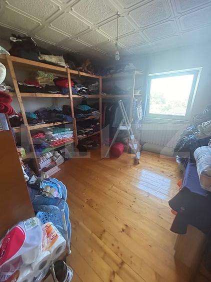 Casă individuală cu 5 camere cu Canalizare în Ghirodei