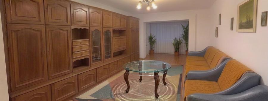 Apartament cu 3 camere în Stana