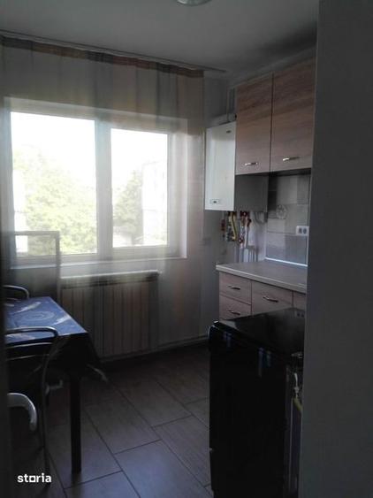 Garsonieră decomandată în Micro 40