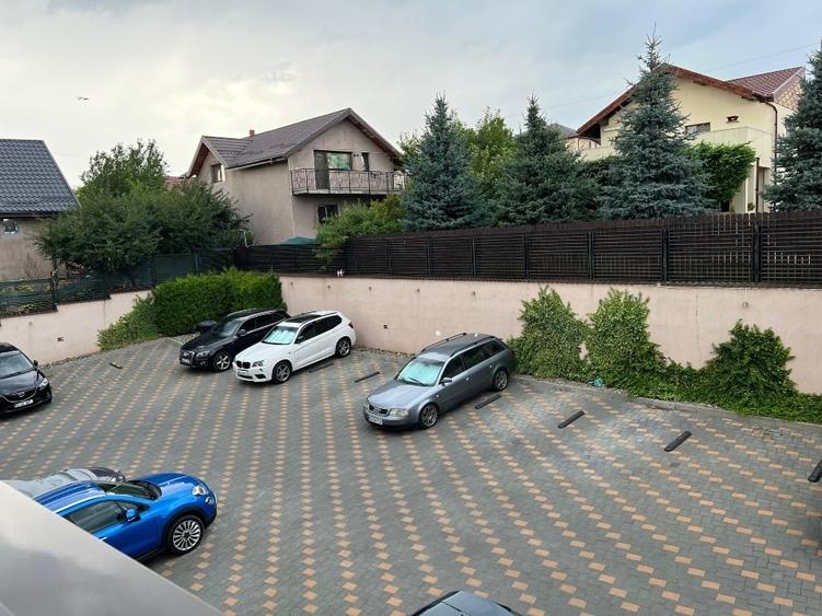Apartament cu 2 camere decomandat, mobilat în Valea Adâncă