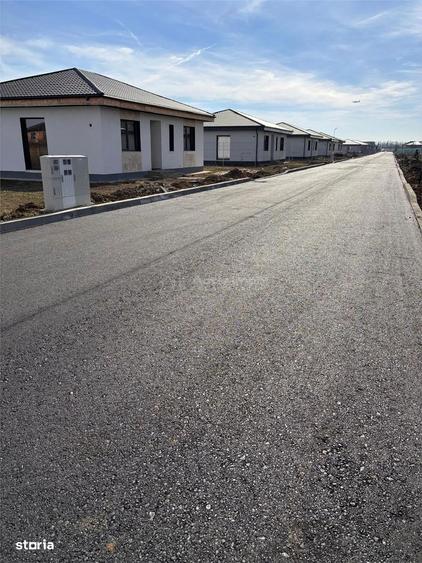 Casa complex -Corbeanca-Tamasi- 4 camere - 2 bai - 101mp - 1000mp tere - 8
