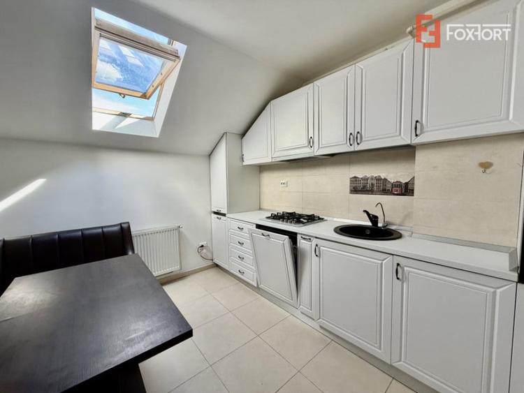 Apartament cu 2 camere decomandat în Bucovina