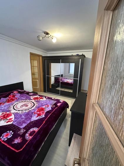 Apartament cu 2 camere semidecomandat în Borș